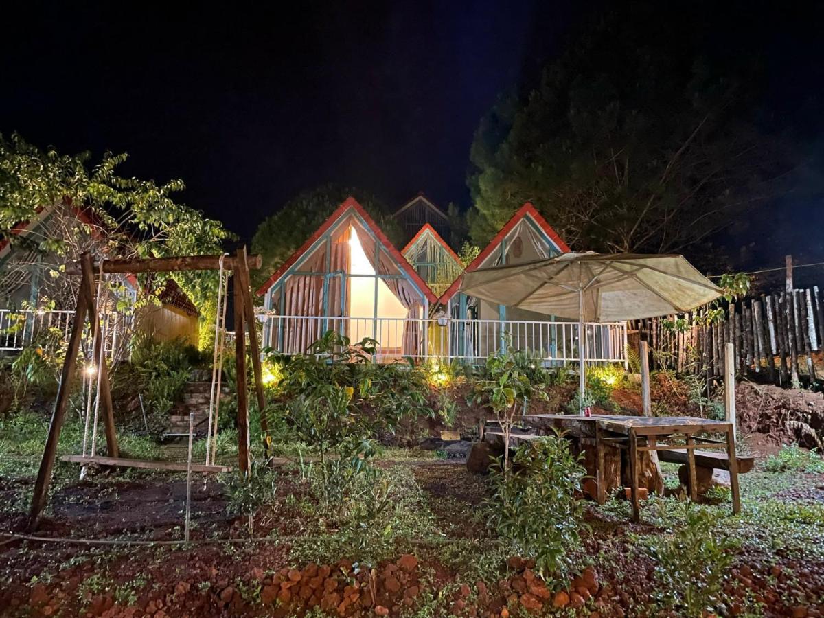 Paradiso Homestay Mangden Kon Von Kla Exterior foto