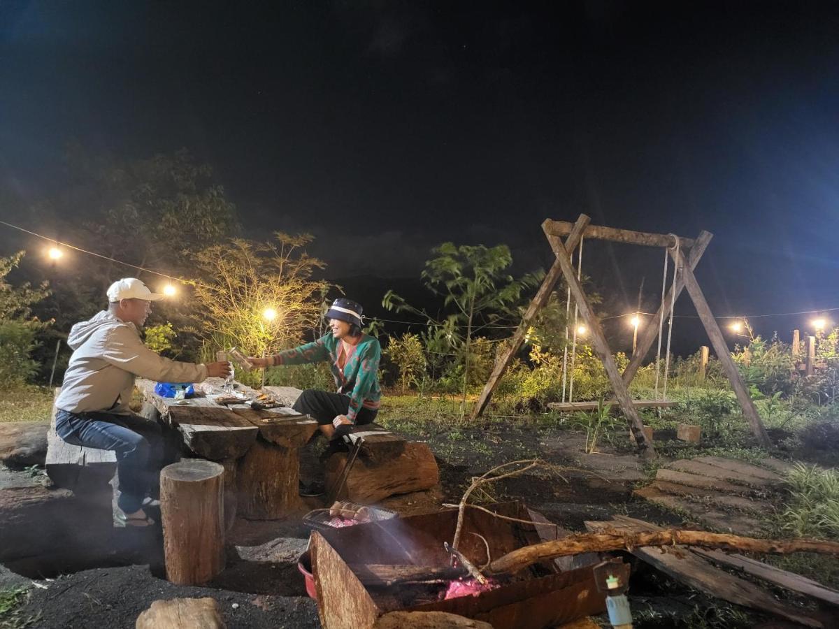 Paradiso Homestay Mangden Kon Von Kla Exterior foto